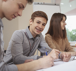 Imagen Becas y ayudas FP, Bachillerato y otros estudios no universitarios